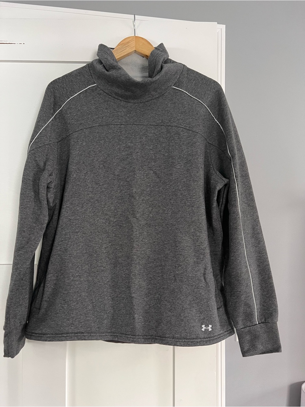 Under Armour Gray Funnel Neck Pullover Sweater